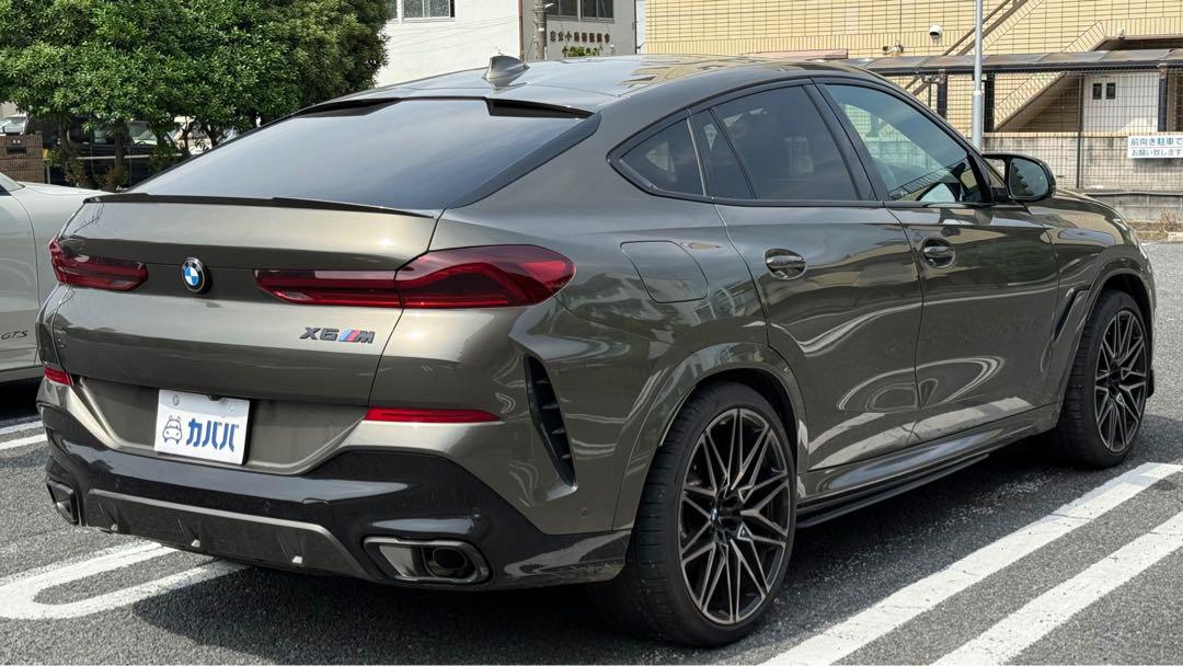 BMW X6 xDrive 35d Mスポーツ　M 22インチ