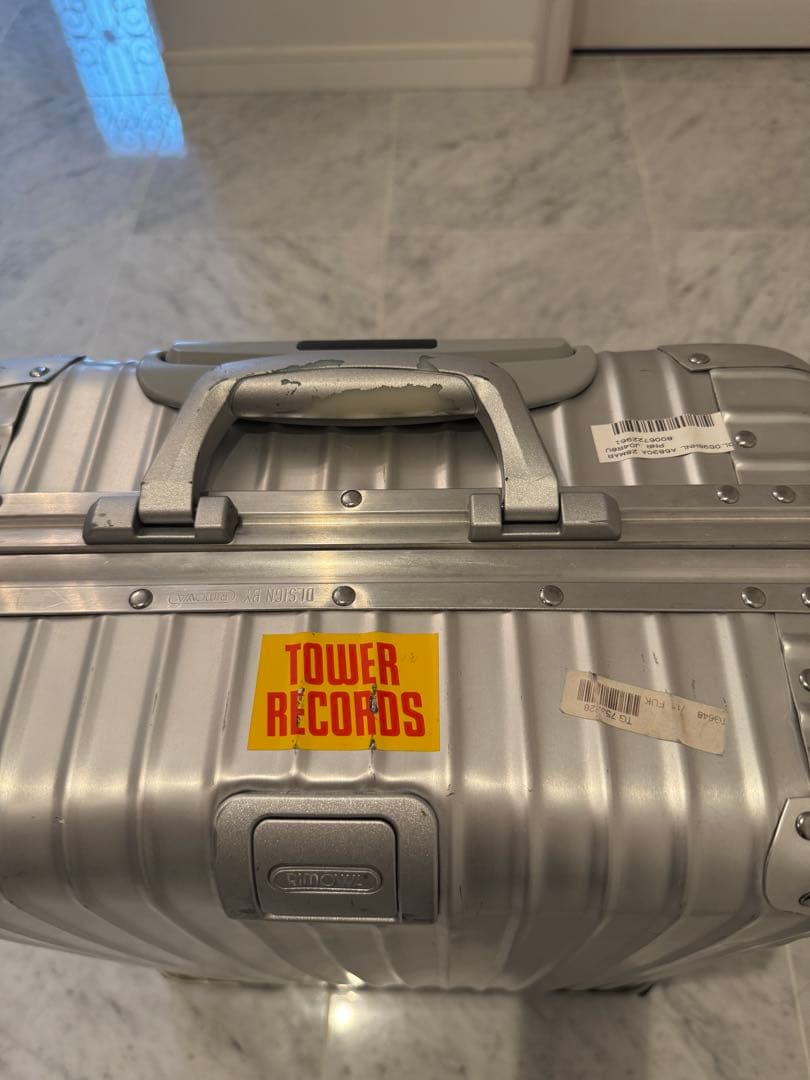 リモア アルミスーツケース