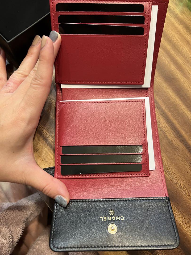 【お値下げ】CHANEL ヴィンテージ　二つ折り財布 ブラック CHANEL ヴィンテージ 二つ折り財布 ブラック