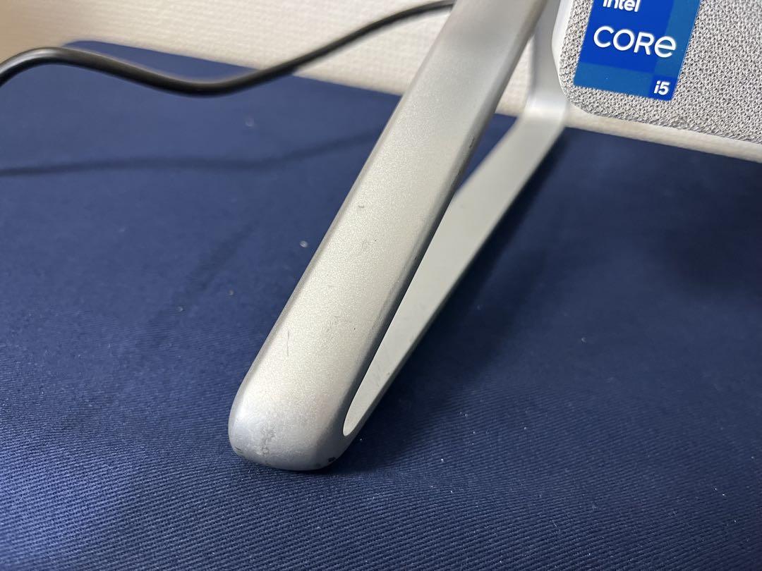 第11世代i5 Dell Inspiron 24 5400 AIO 512GB