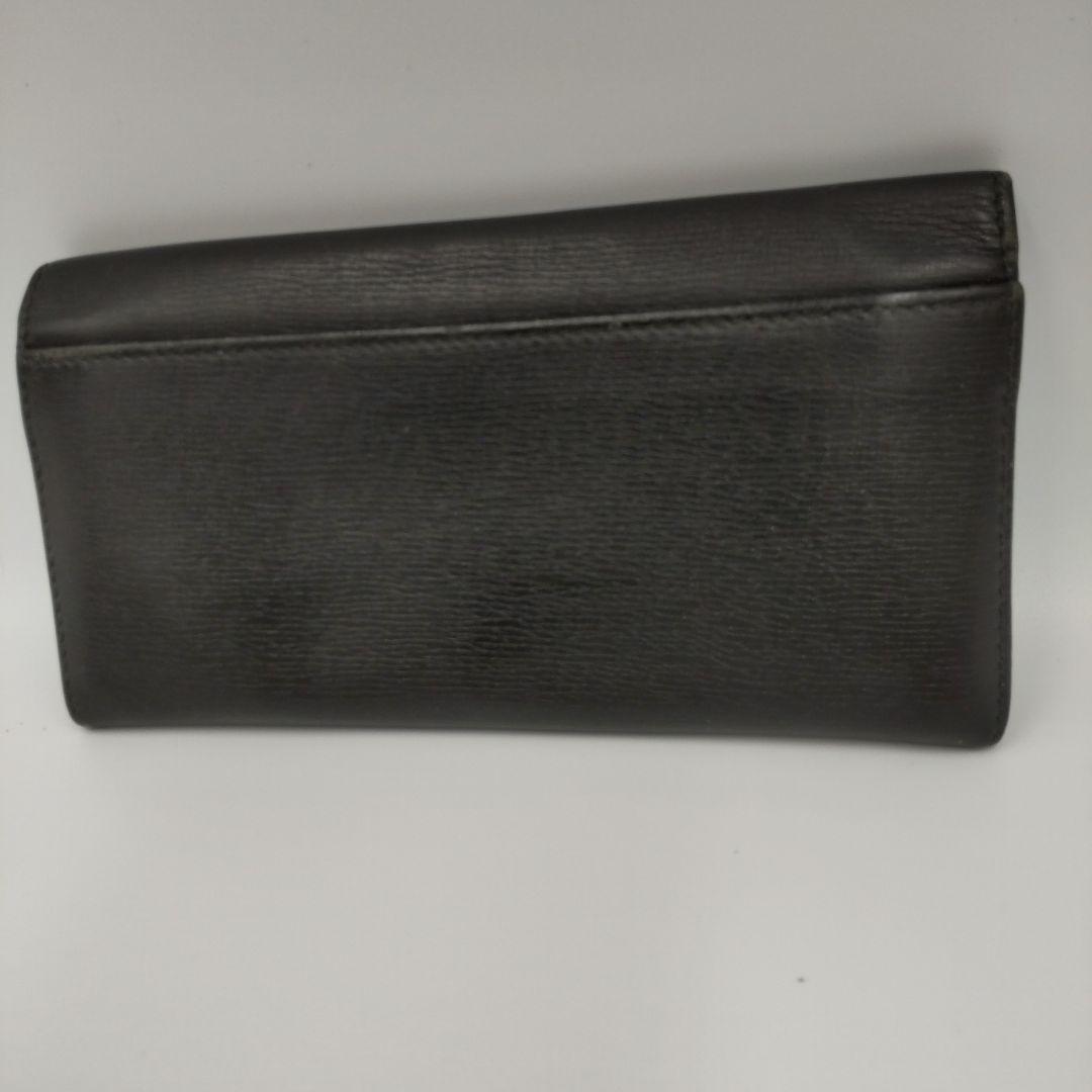 GUCCI二つ折り長財布