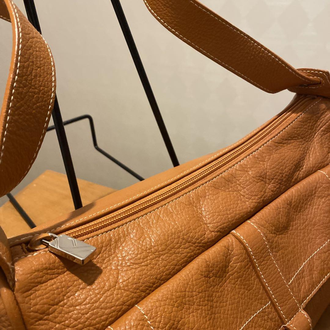 furla レザー ショルダーバッグ　イタリア製