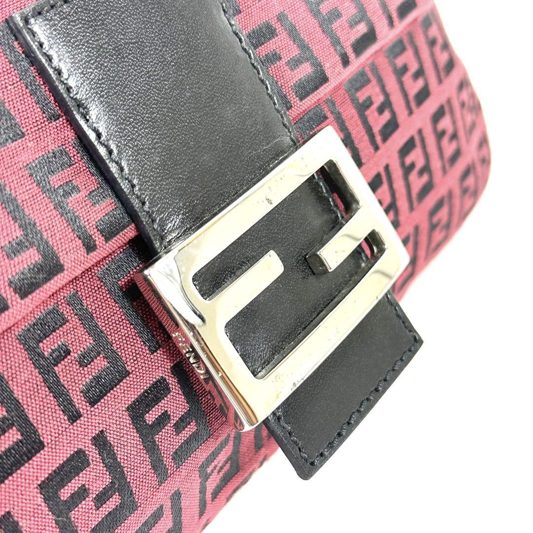 希少！FENDI ズッキーノ マンマバケット 赤 ズッカ