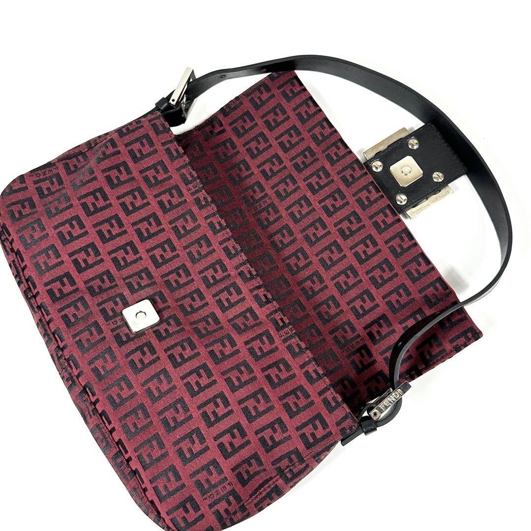 希少！FENDI ズッキーノ マンマバケット 赤 ズッカ