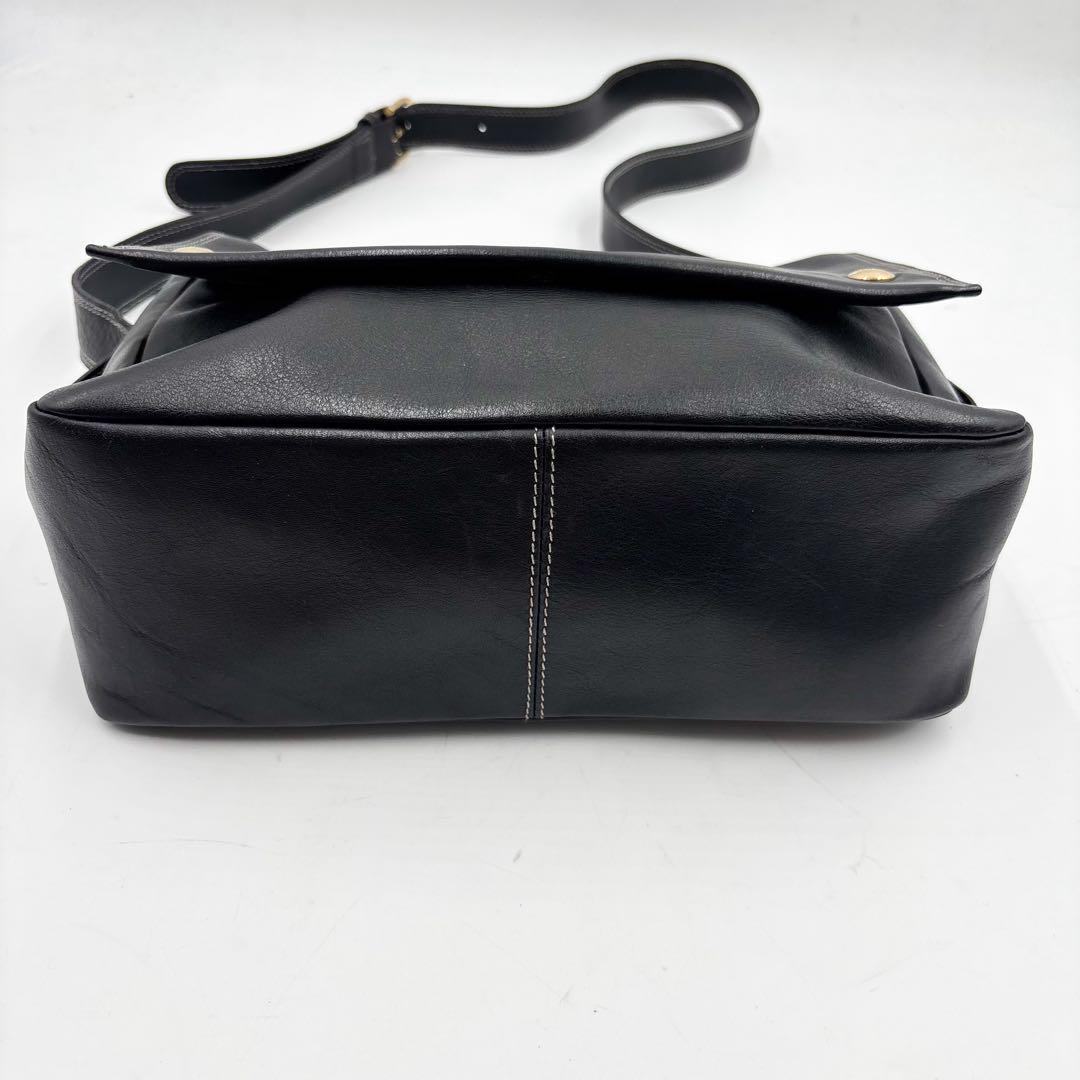 【美品】ランセル　LANCEL ショルダーバッグ メッセンジャーバッグ　ブラック