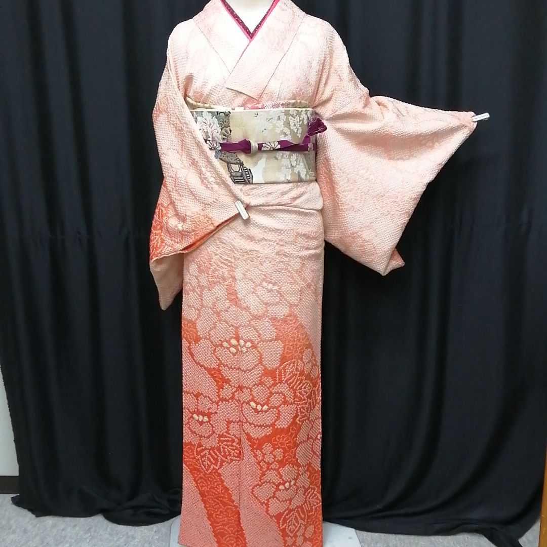 ホワイト系超格安価格 556 【高級フォーマル】2点セット 総絞り訪問着