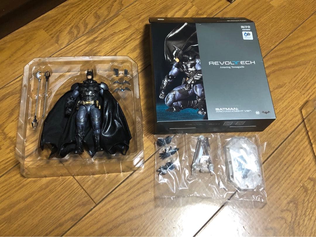 リボルテック アメイジングヤマグチ バットマン アーカム ナイト 即海洋堂 STEELWINDOWSANDDOORS_COM