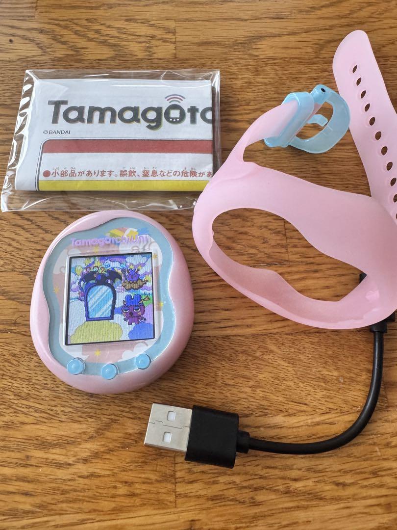 福袋 大丸 美品【DL4エリア】たまごっちユニ ホロライブアクセ入り エンジェル その他