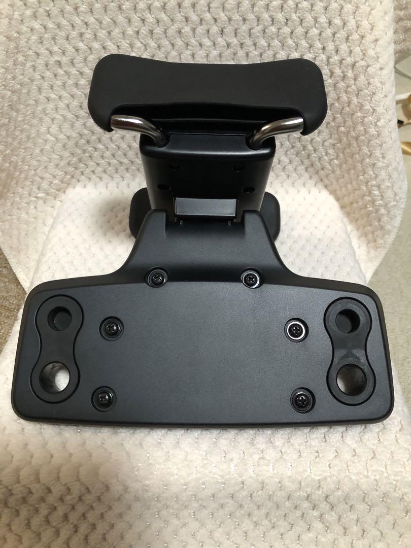 トヨタ純正　後席タブレットホルダー