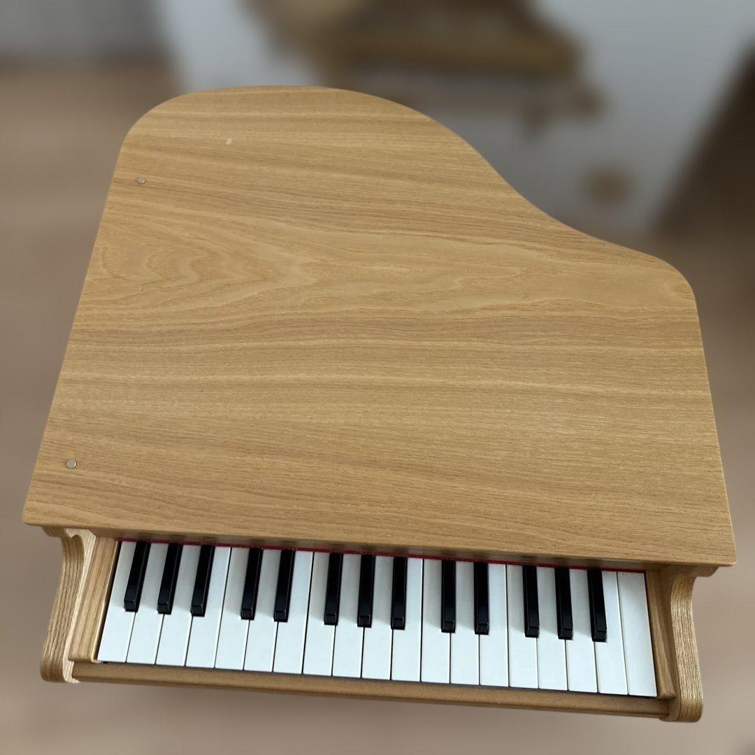 カワイ　ミニグランドピアノ