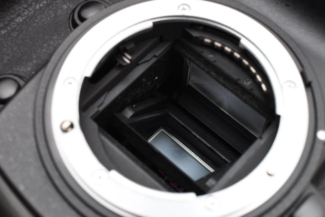 ★美品★Nikon ニコン D300 ボディ #19706 ☆美品☆Nikon ニコン D300 ボディ #19706 ニコン D300 ボディの