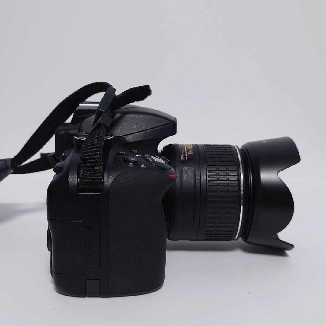 Nikon D3300 デジタル一眼レフ Wレンズキットシャッター5,285回