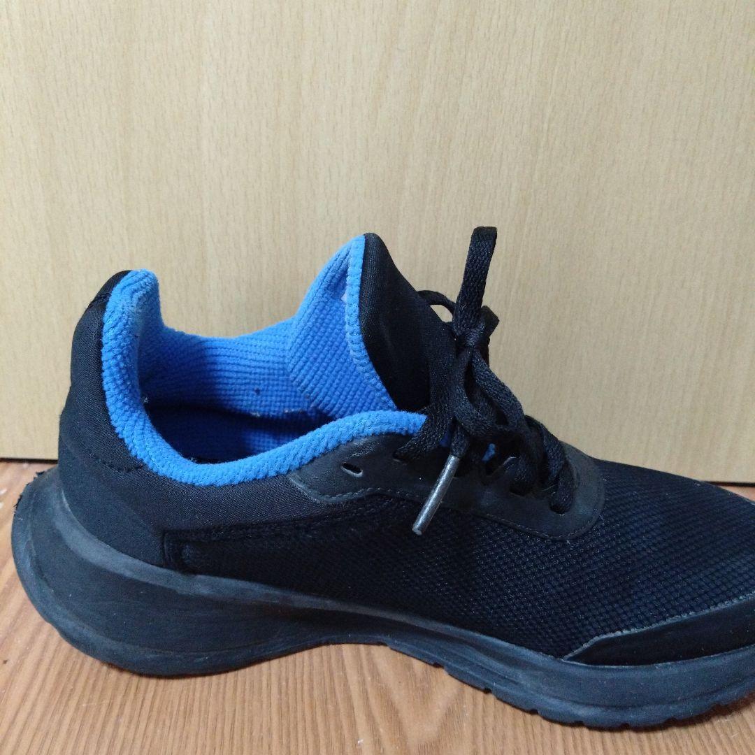 adidas ブラック/ブルー スポーツシューズ - メルカリ