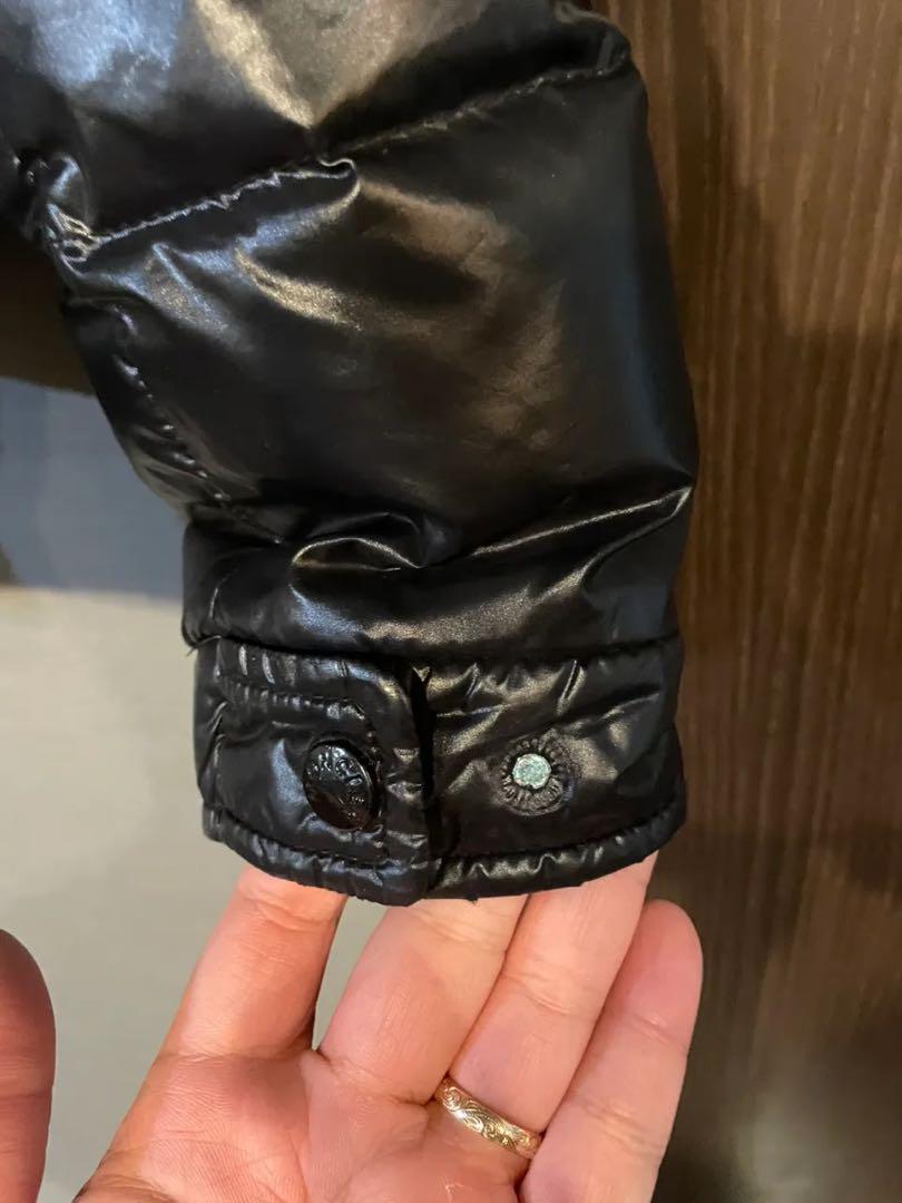 【関税込み】Moncler ブラック Somme ダウンジャケット ブラック（黒）系 MONCLER(モンクレール) ダウンジャケット