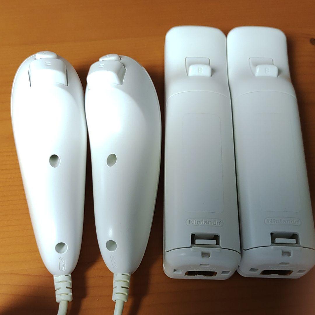 Nintendo WII リモコン シロ 2つ ヌンチャクシロ 2つ セット - メルカリ Nintendo WII リモコン シロ 2つ ヌンチャクシロ 2つ セット - メルカリ