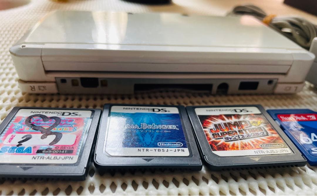 任天堂 Nintendo 3DS 本体 ホワイト