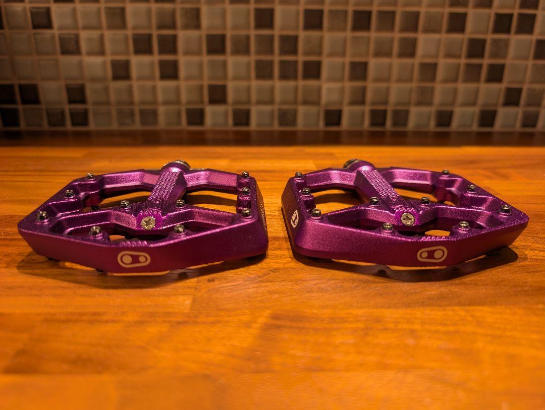 美品☆　Crankbrothers STAMP 7 パープル S　フラットペダル