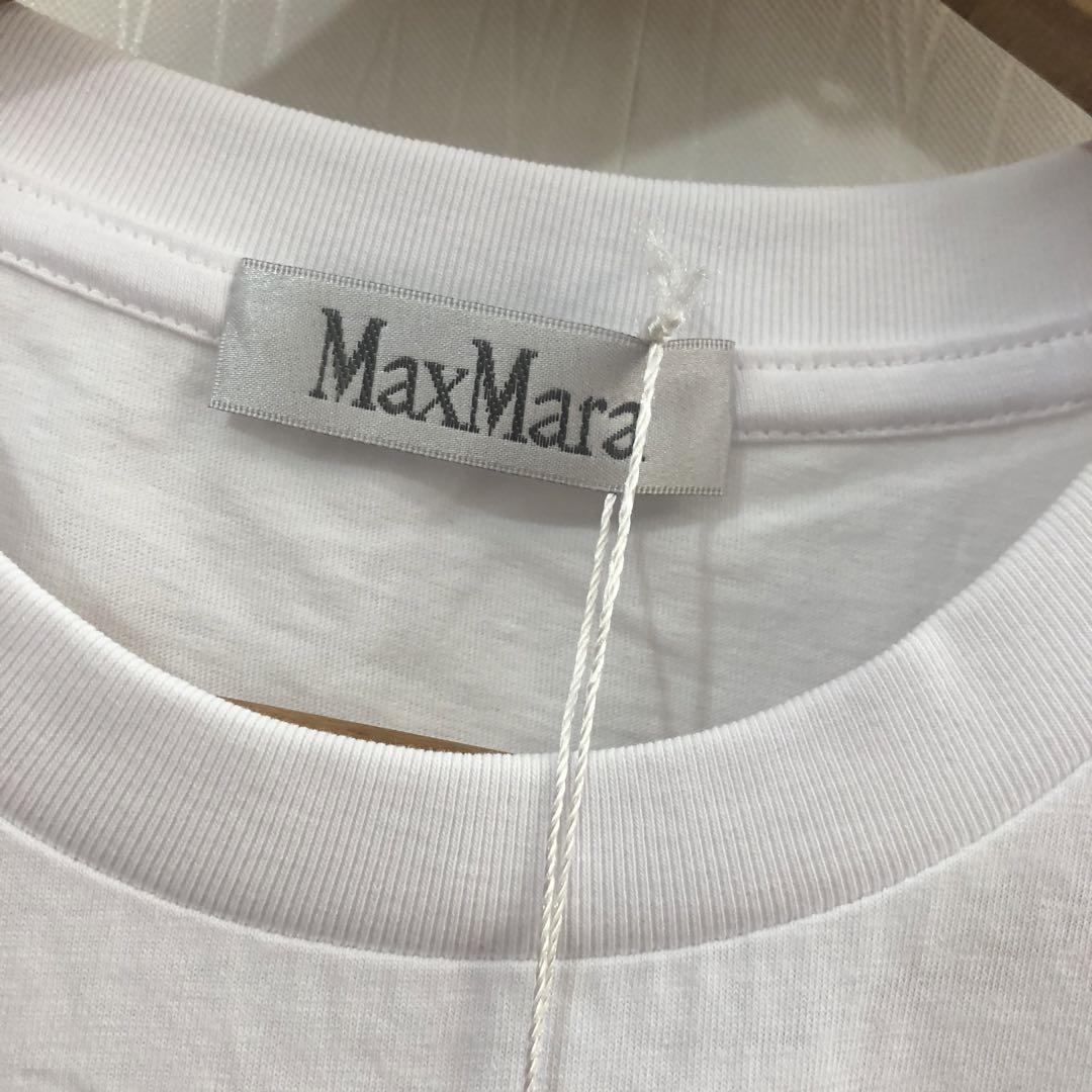 MaxMara 犬プリント Tシャツ Sサイズ ホワイト 未使用! MaxMara 犬プリント Tシャツ Sサイズ - メルカリ