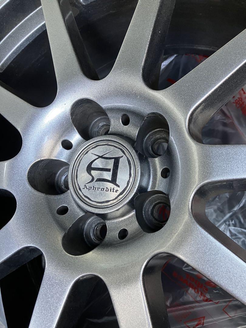値下げ交渉可！225/55R18 98QヨコハマG075スタッドレス中古品4本