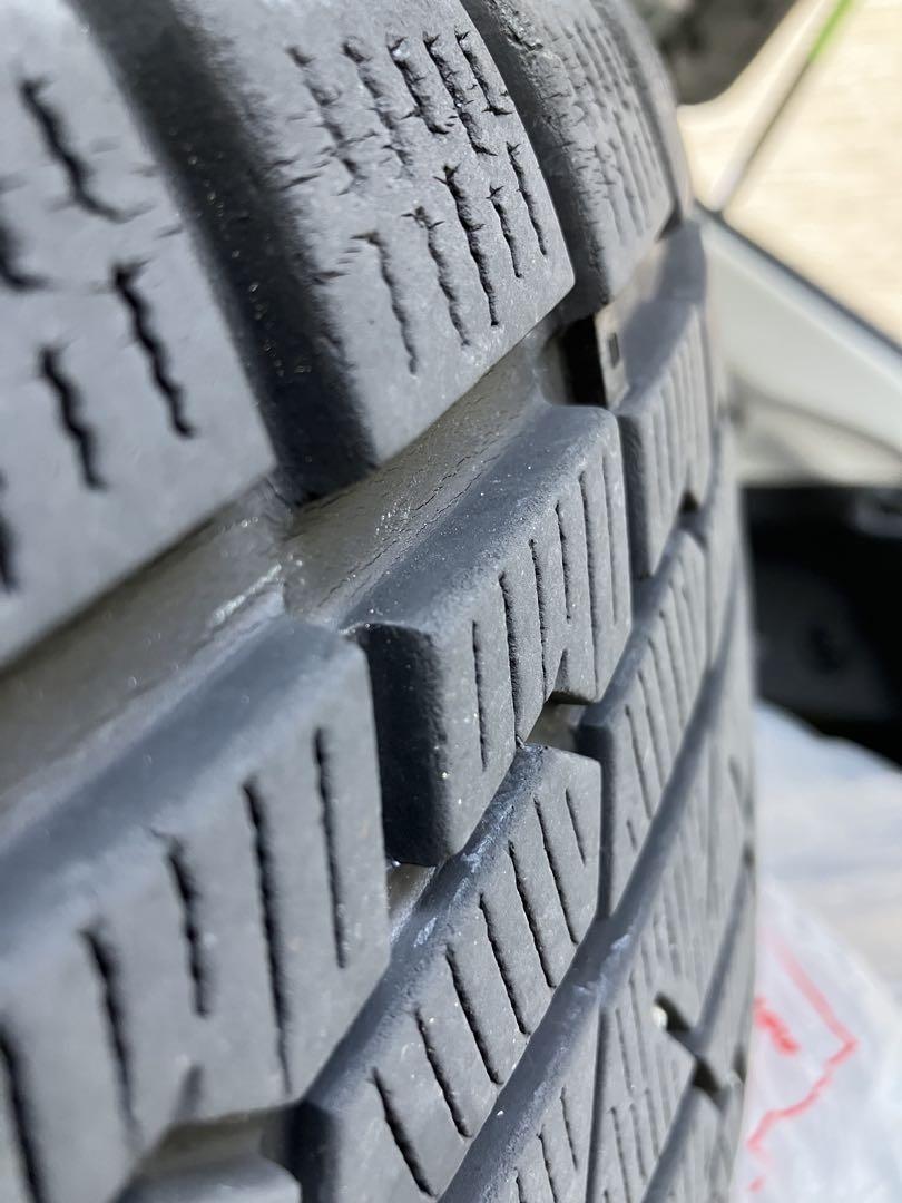 値下げ交渉可！225/55R18 98QヨコハマG075スタッドレス中古品4本