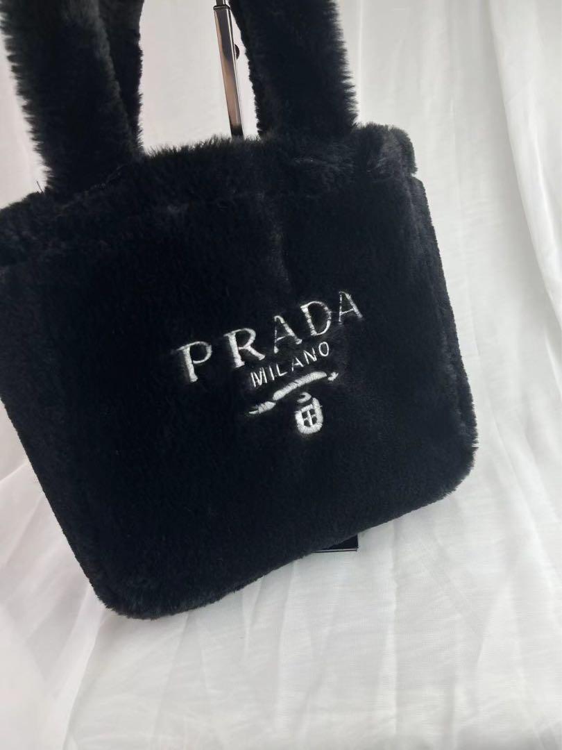 PRADAノベルティボアトートバッグ 9
