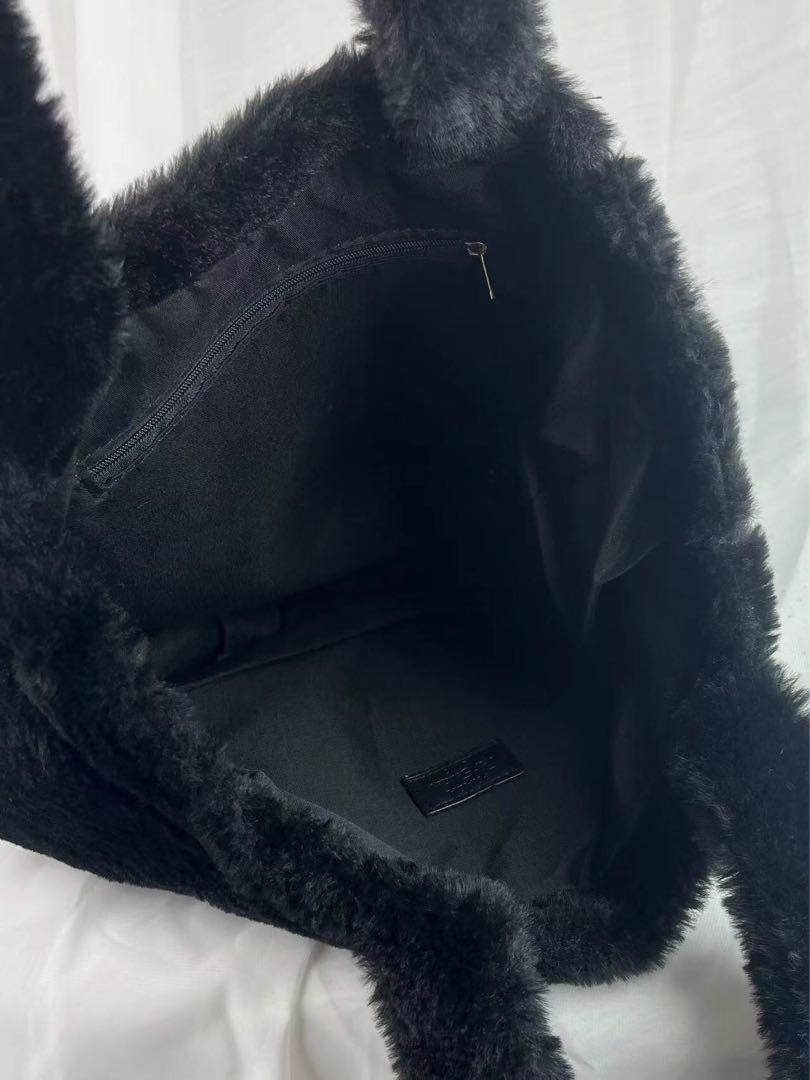 PRADAノベルティボアトートバッグ 9