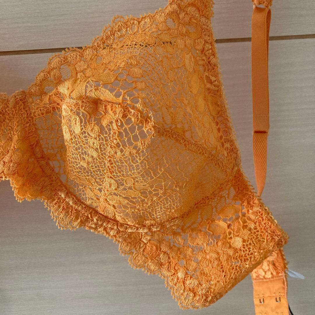 ラペルラ、ブラジャー新品タグ付き