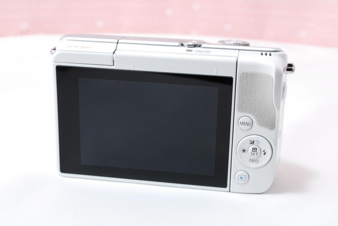 超特価特価 〓Wi-Fi機能搭載〓ミラーレス キヤノン Canon EOS M10 ホワイト d9O3K-m84665182837 人気人気SALE