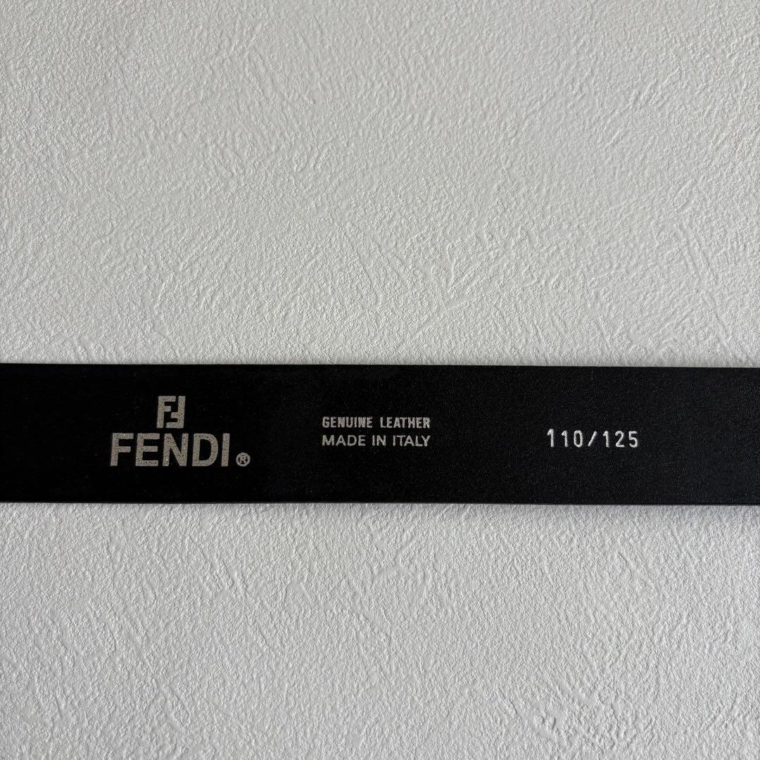 【未使用】FENDI FF金具 ベルト シルバー ブラック イタリア製 レザー