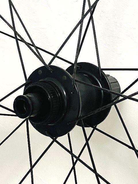 BONTREGER ボントレガー 700×32 ホイール タイヤ