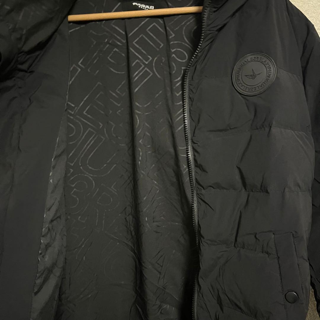 1PIU1UGUALE3 RELAX ハイネック中綿ジャケット XL 1PIU1UGUALE3 RELAX ウノピゥウノウグァーレトレ ハイネック バック