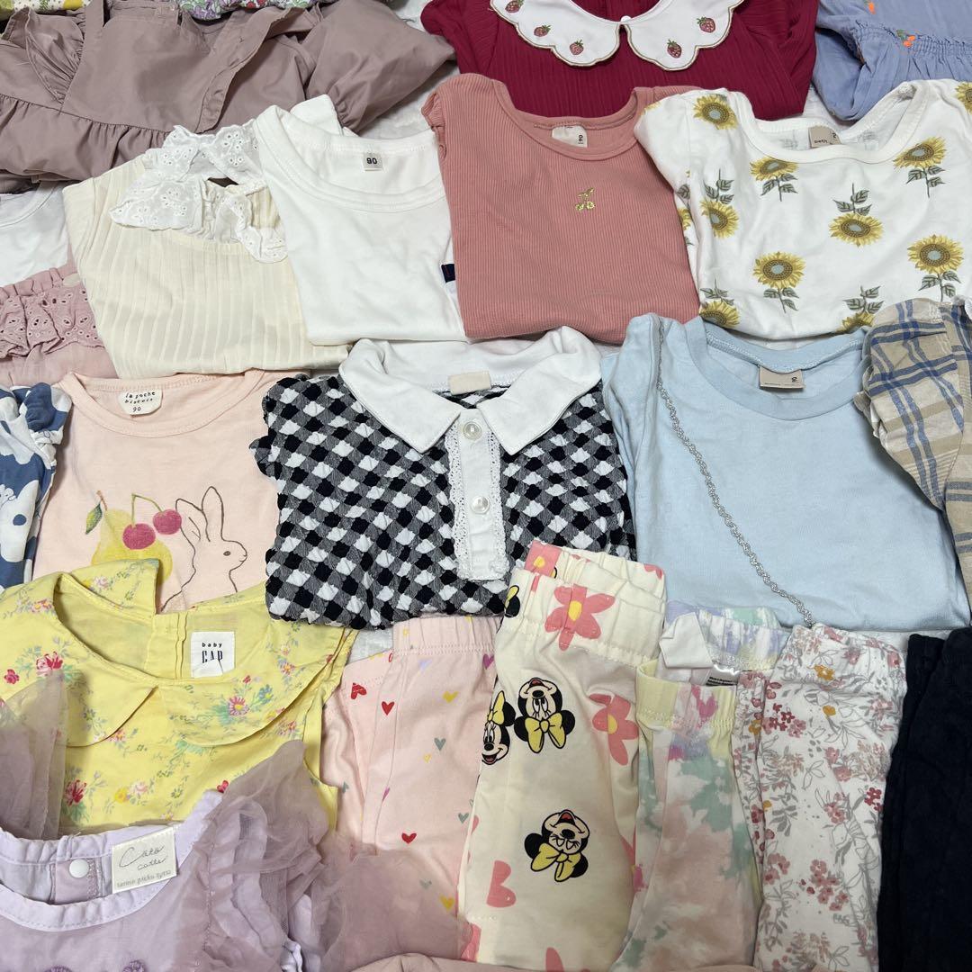 女の子　夏秋服まとめ売り　50点以上セット　人気ブランド多数あり 女の子 夏服まとめ売り 50点以上＋おまけ - メルカリ