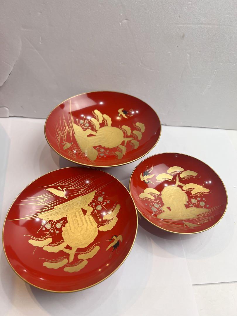 未使用品　漆塗　木盃　台付　三ッ組盃　お屠蘇器セット