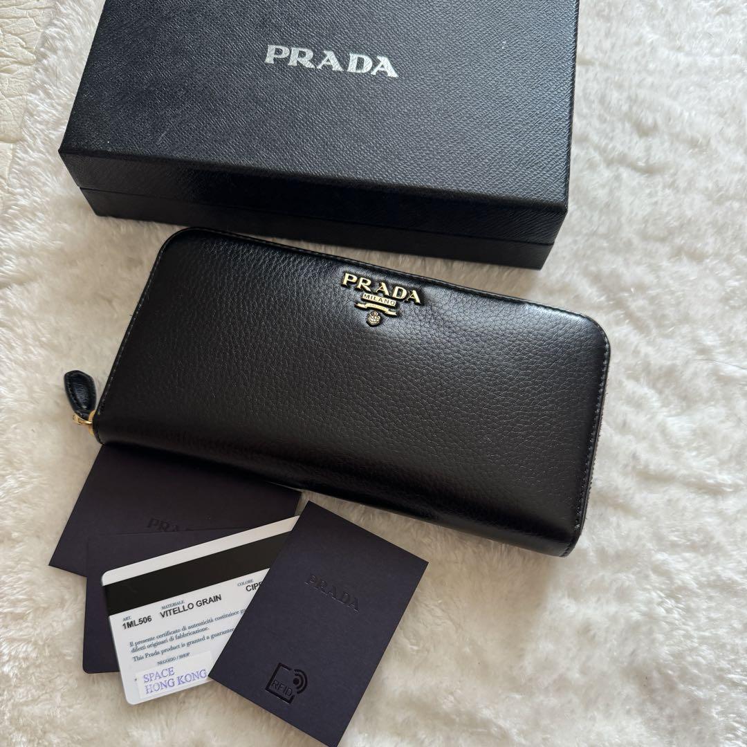 型崩れは無いです【極上美品】490 PRADA プラダ ラウンドファスナー 長財布 ビッグロゴ