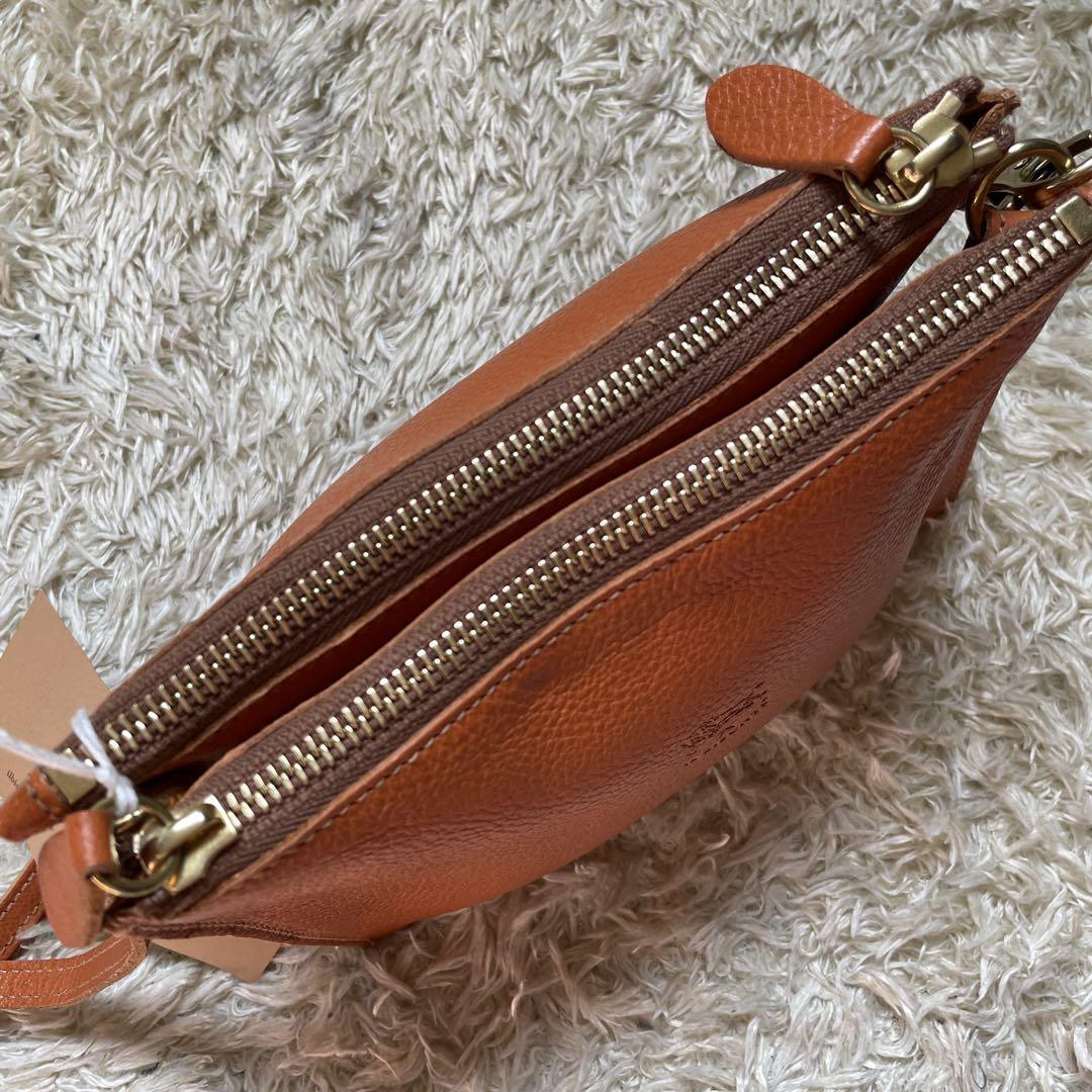 新品♡IL BISONTE イルビゾンテ ショルダーバッグ ライトブラウン