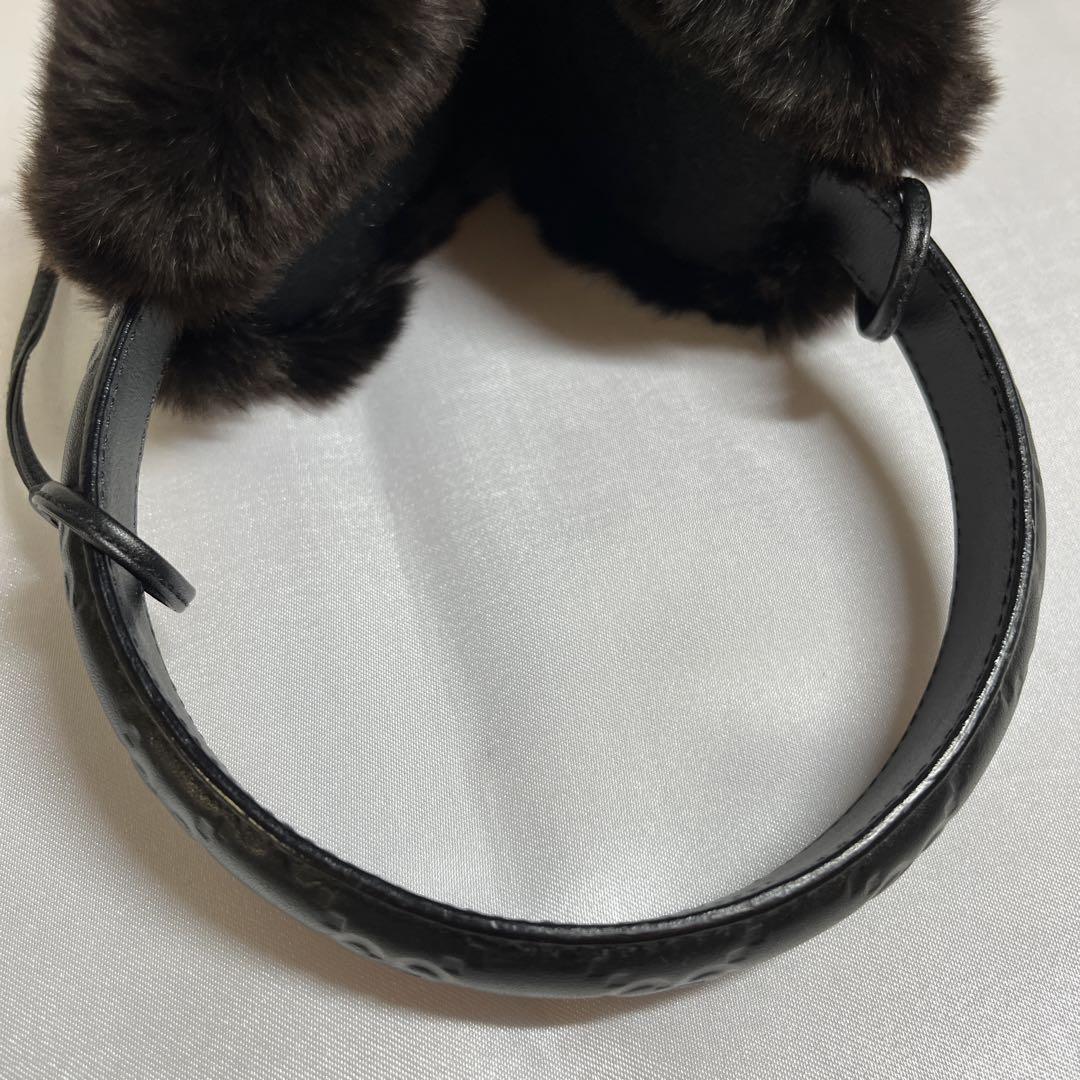 美品 グッチ　GUCCI イヤーマフラー　GG柄　ブラック　ラビットファー