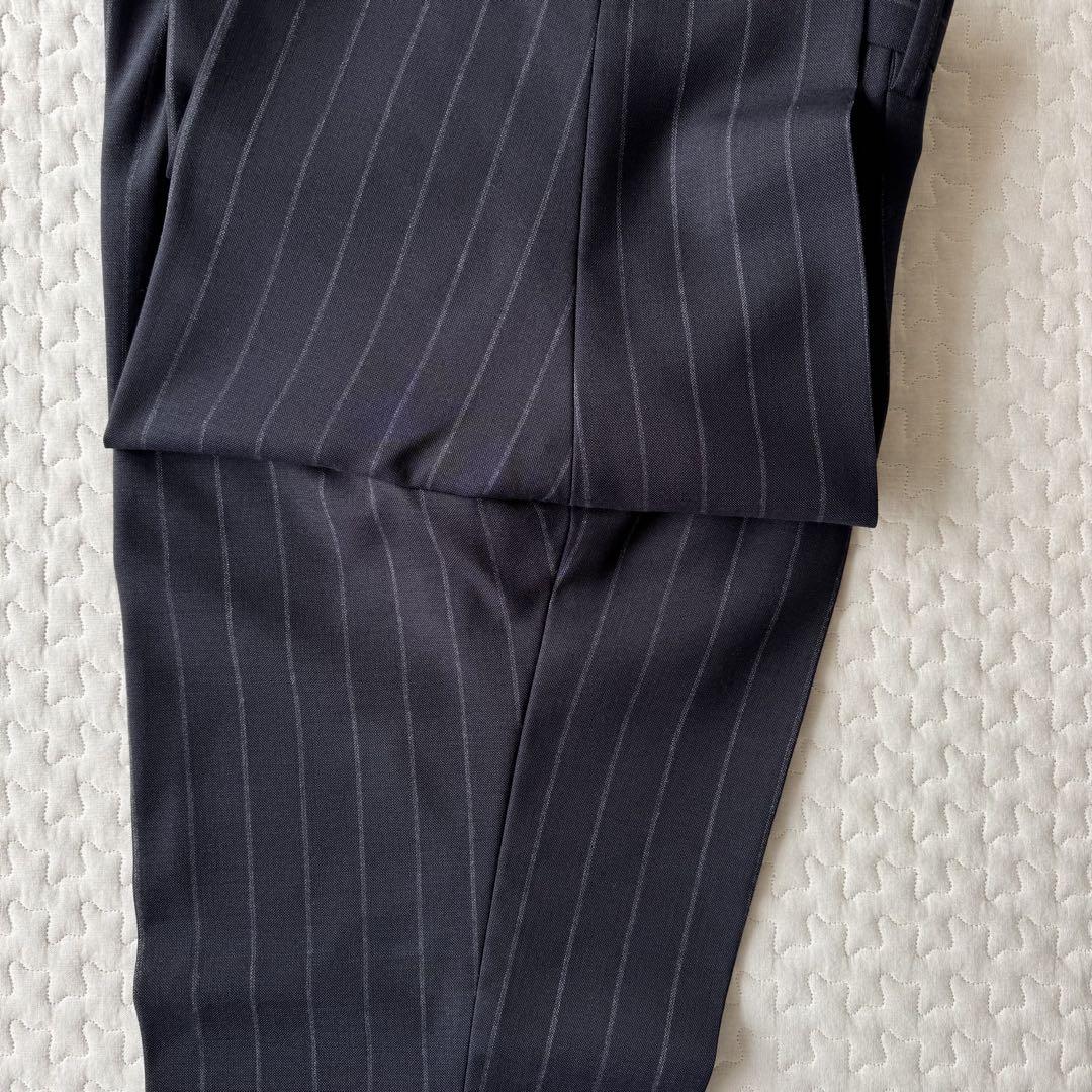 【美品】ブリッラペルイルグスト ネイビーストライプスーツ ドーメルトニックウール Brilla per il gusto（ブリッラ ペル イル グスト）DORMEUIL
