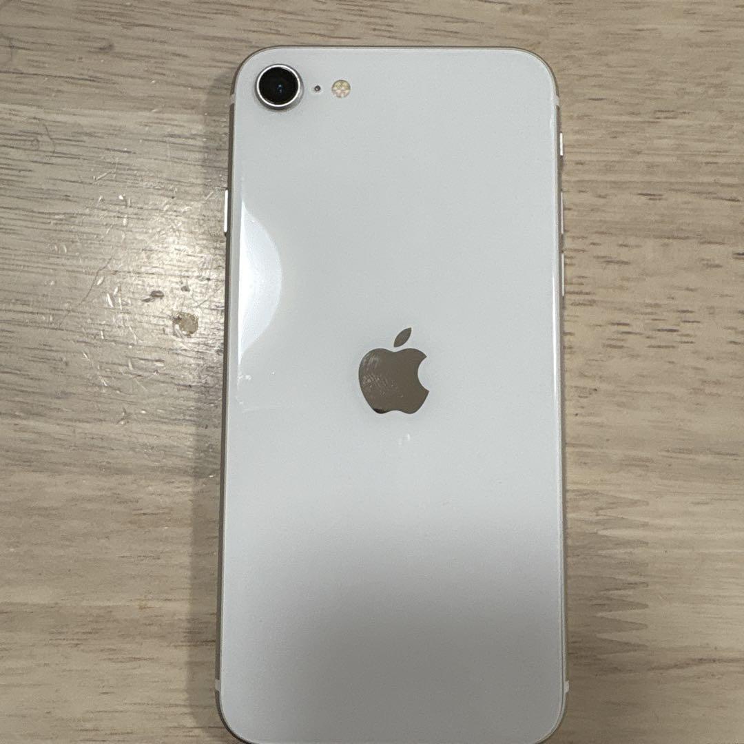 Apple iPhone SEホワイト 本体