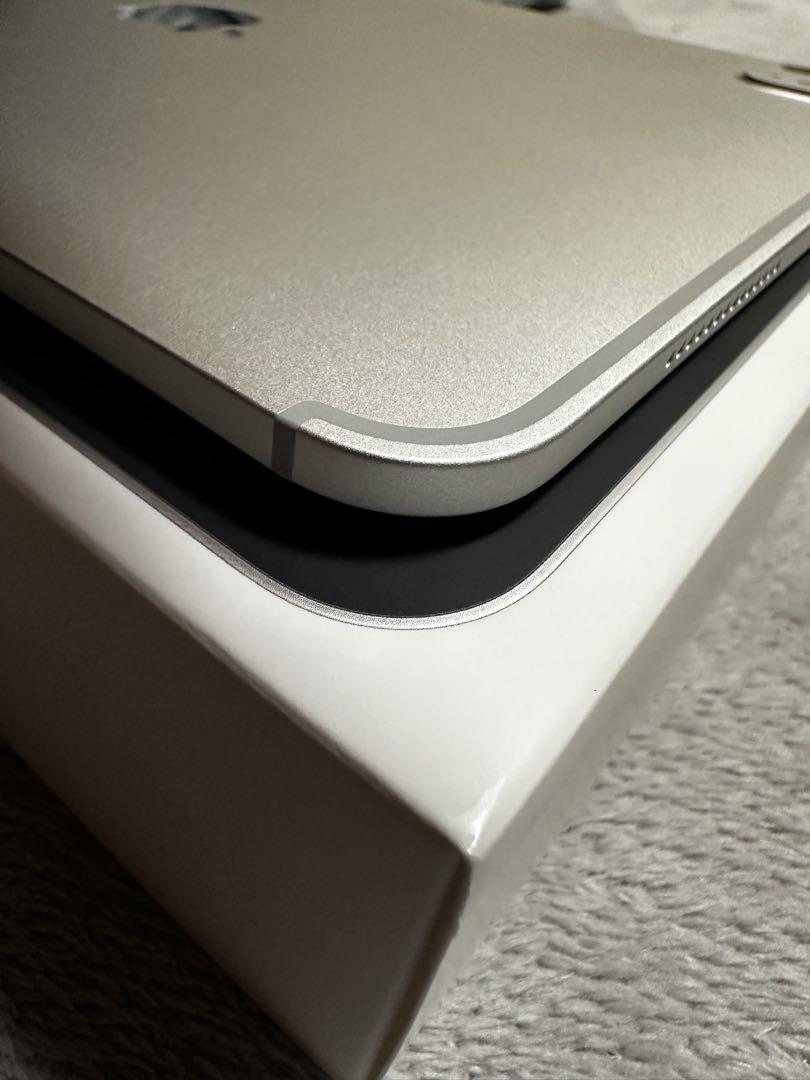 iPadPro M4 11インチ シルバー 256GB バッテリー残量100% iPad Pro M4 11インチ 256GB シルバーWi-Fi バッテリー最大容量