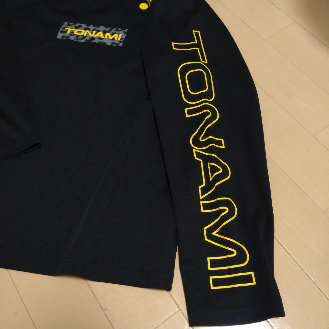 美品！YONEX ブラック 長袖Tシャツ Mサイズ TONAMI