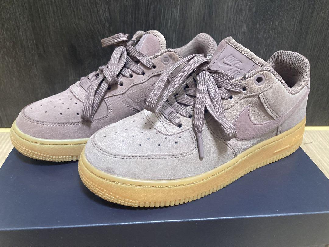 AIR FORCE 1 '07 SE エアフォース 1 07 スウェード　24㎝