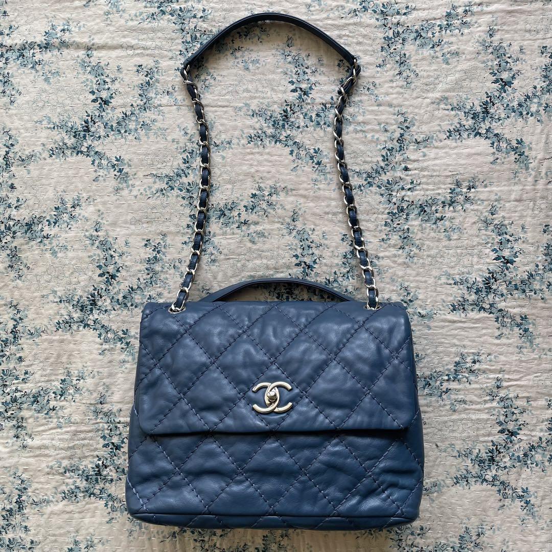 CHANEL シャネルLove Me Tender フラップバッグ