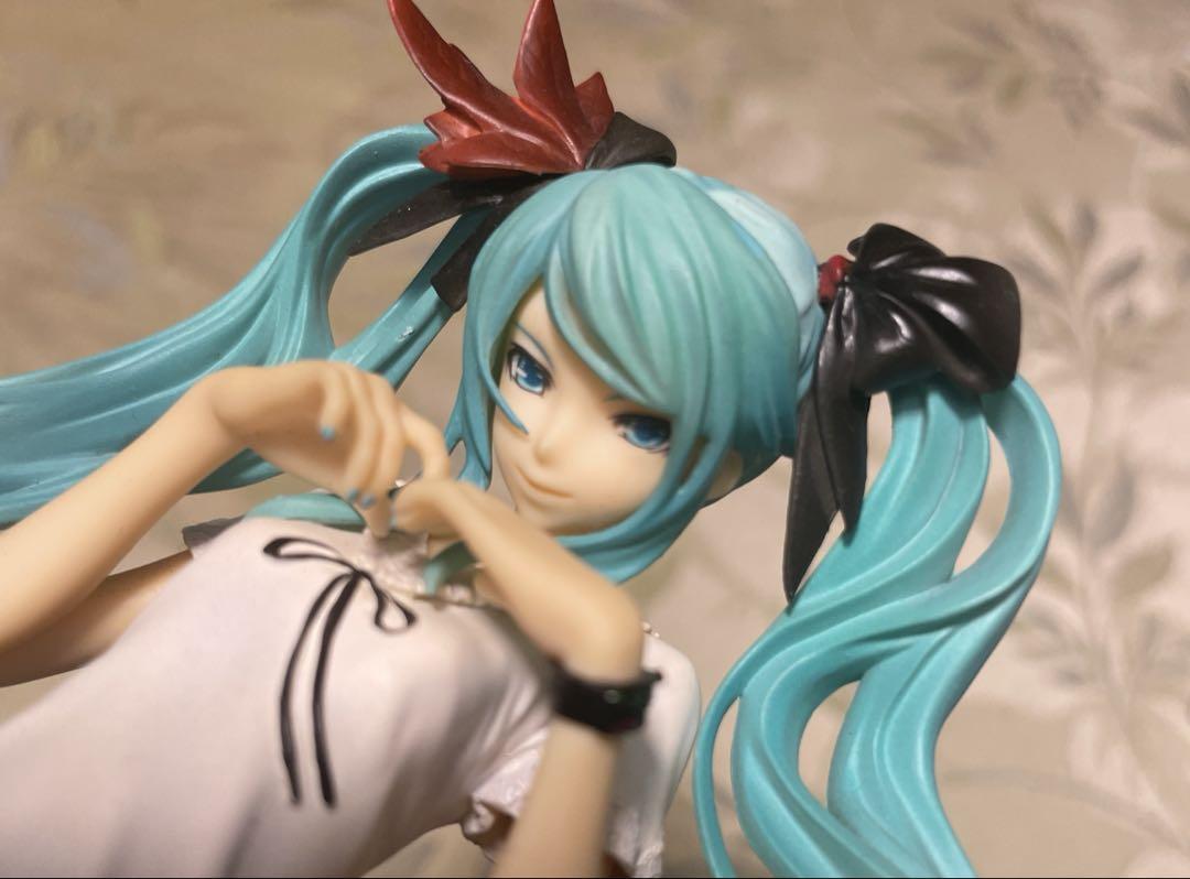 初音ミク ワールドイズマイン ブラウンフレーム 1/8スケール フィギュア