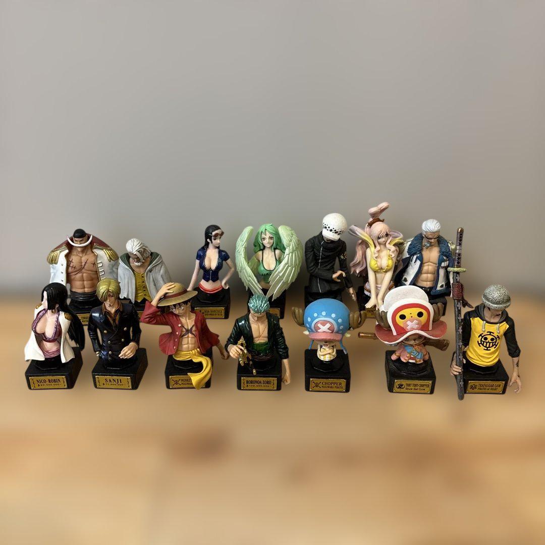 ONE PIECE ワンピース　フィギュア　14体セット