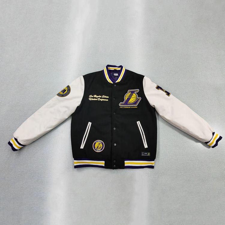 NBA ロサンゼルス レイカーズ 刺繍ロゴ 袖レザー スタジャン ジャケット L