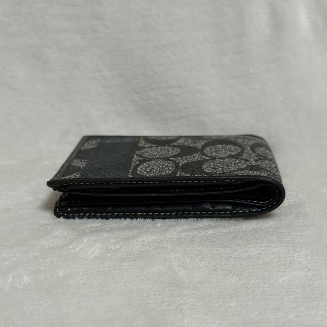 コーチ★折り財布★パスケース付き★PVC×レザー★黒系★未使用美品 コーチ☆折り財布☆カードケース☆PVC×レザー☆黒系☆美品