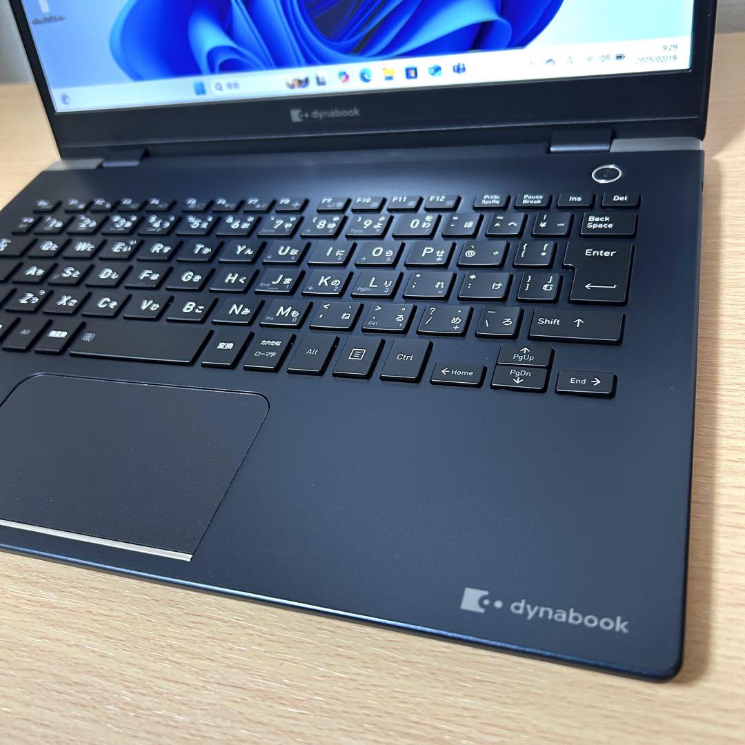 美品 東芝 TOSHIBA dynabook G83/FP i7 タッチパネル