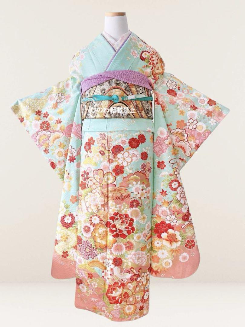 新品仕立て上がり　正絹振袖　麗しの白群色ティファニーブルー　貝桶に鈴鶴花々模様