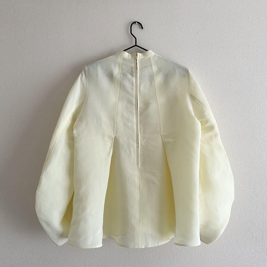 【新品タグ付★定価99,000円】BLAMINKペーパーシルク ブラウス（36）