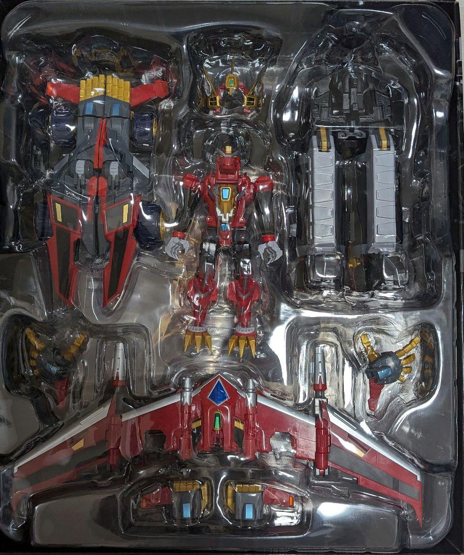 The合体　ローグカイゼルグリッドマン